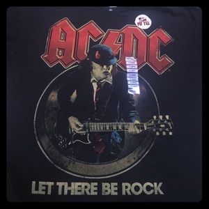 NWT ACDC short sleeve T-shirt